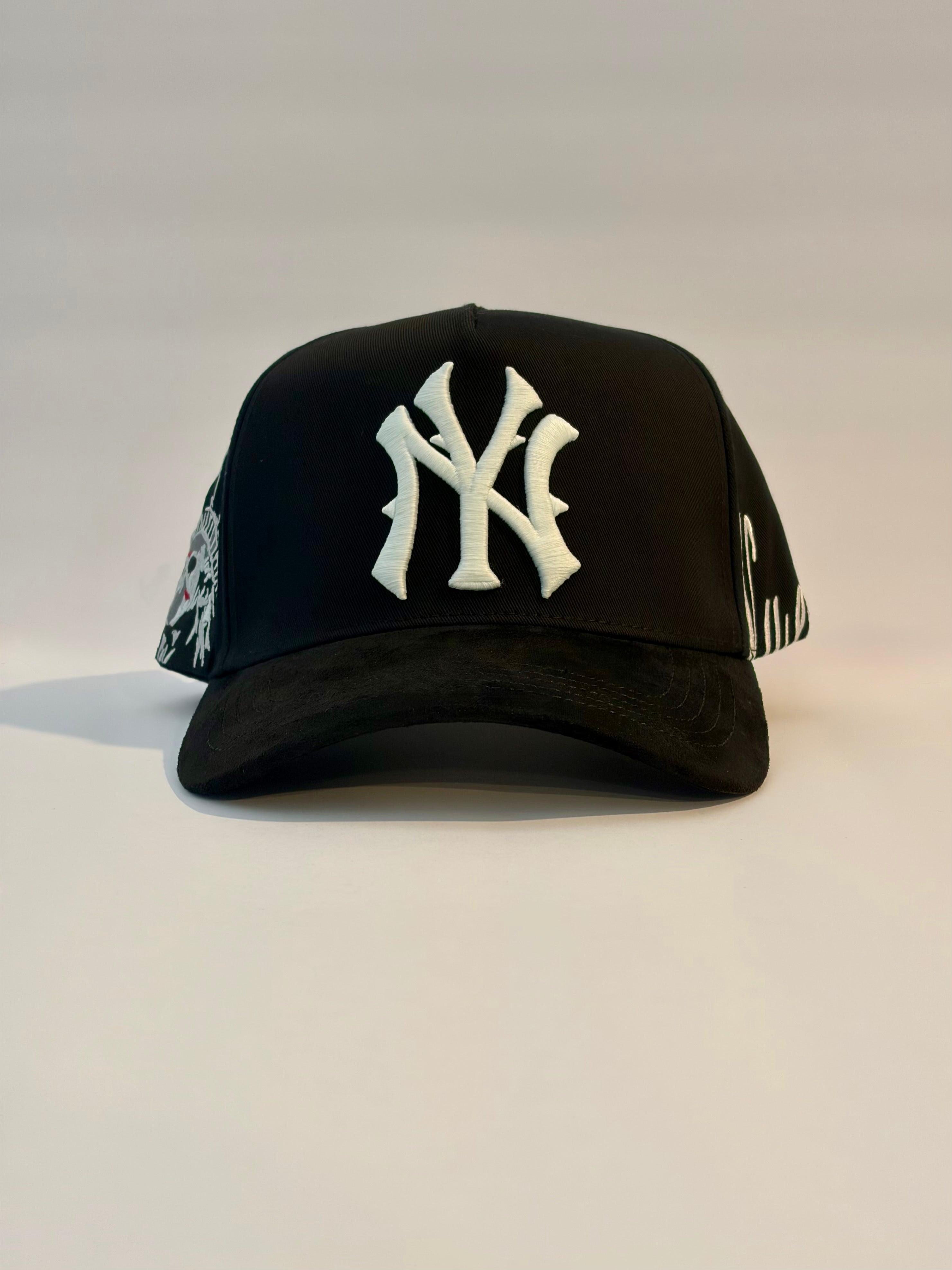 Nueva York horns hat