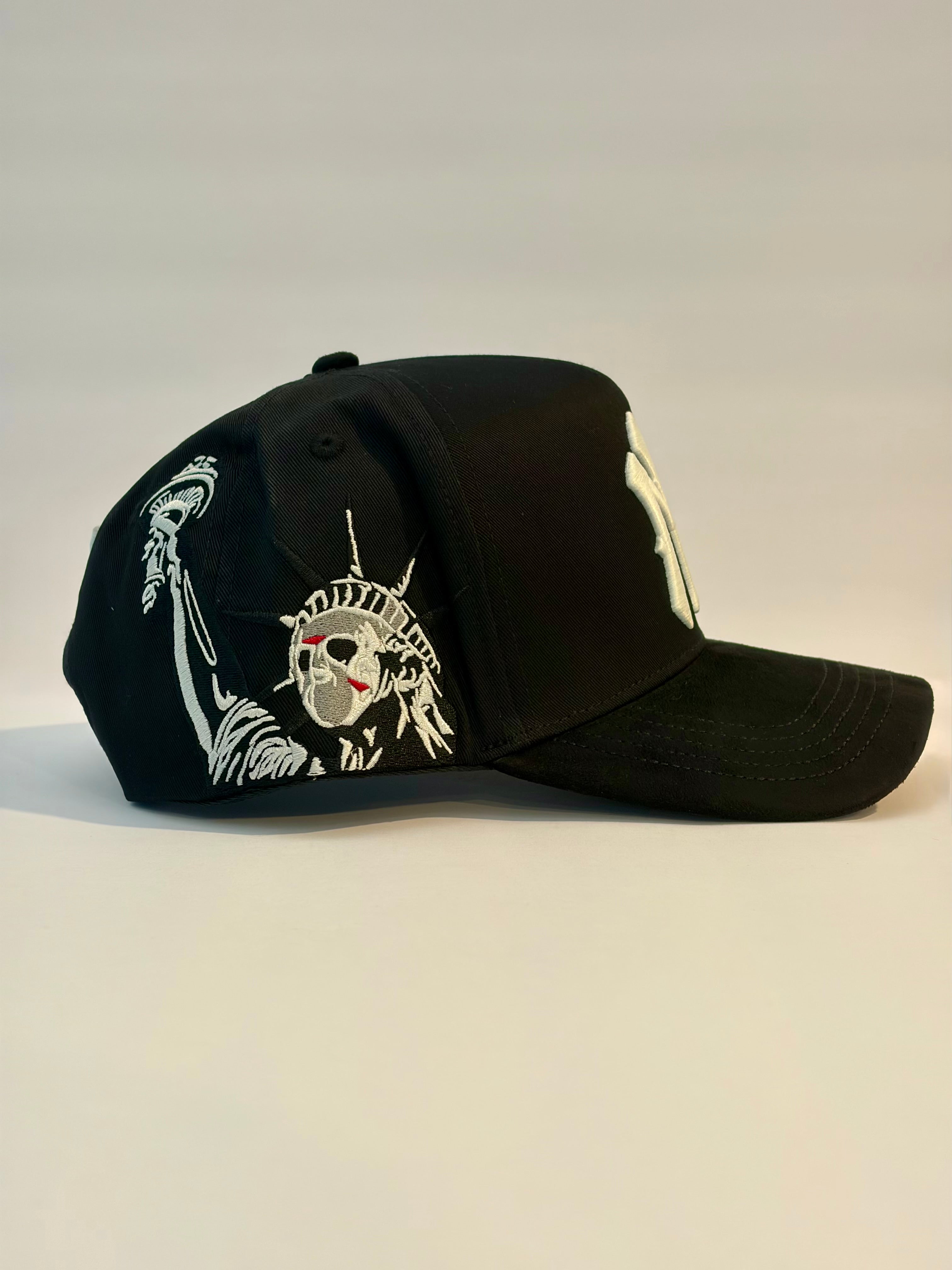 Nueva York horns hat